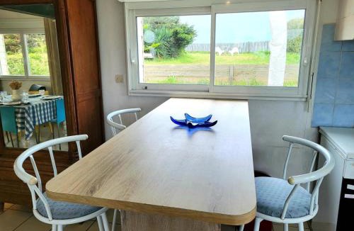 Bretteville-sur-Ay House | La Maison du Rivage