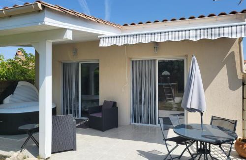 Loubezs-Bernac Villa | La Maison du Sommeil