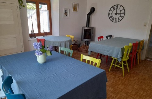 Raon-les-Leau Bed & Breakfast | La maison du vannier
