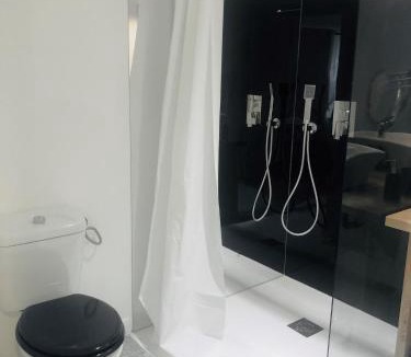 Damblain House | La maison du voyage