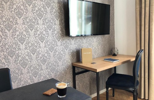 Aix-les-Bains Apartment | La Maison Elisa