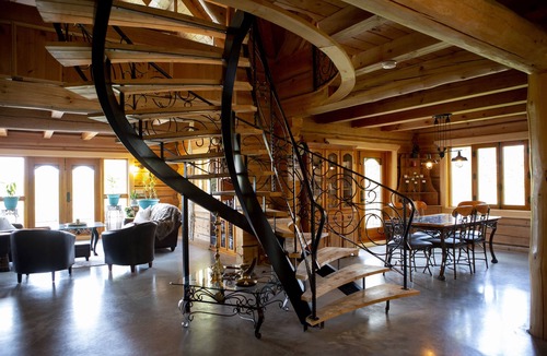Sainte-Marie Cabin | La Maison en Bois Rond