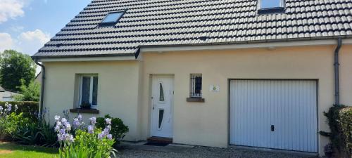Arrest House | La Maison Enzo