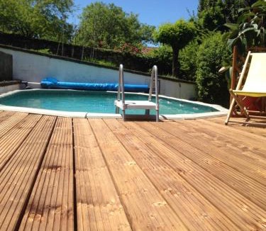 Durban-sur-Arize Bed & Breakfast | La Maison Famille