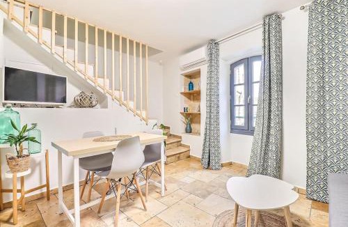 Saint-Gilles House | LA MAISON FAYARD - 3 pers - Centre Clim Wifi Cosy Garage