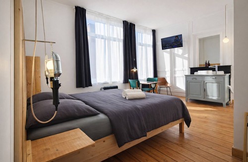Fives House | La Maison Fives