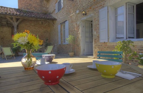 Chanoz-Chatenay House | La Maison Forte - Chanoz-chatenay