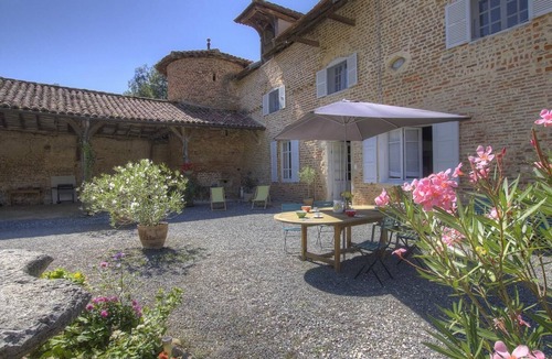 Chanoz-Chatenay House | La Maison Forte - Chanoz-chatenay
