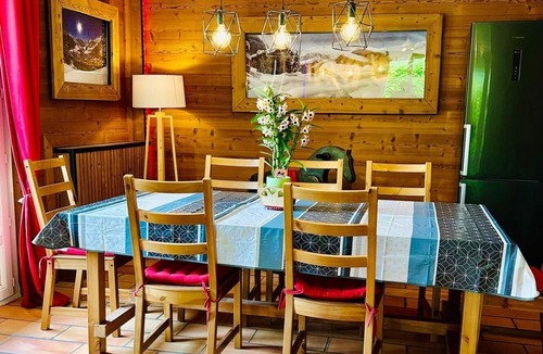 Brison-Saint-Innocent House | La Maison au Bord du lac du Bourget