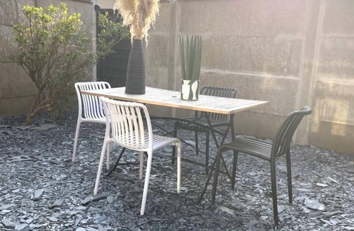 Charleville-Mezieres Apartment | LA MAISON DU VOYAGEUR TOQUÉ