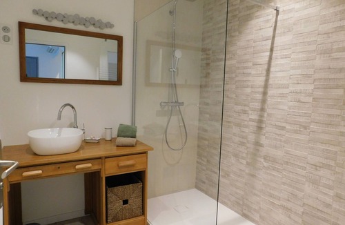 Chateauneuf-de-Galaure Bed & Breakfast | La Maison de Paul & Margaux