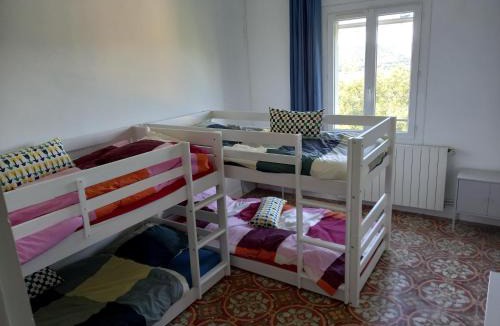 Cruviers-Lascours House | La maison