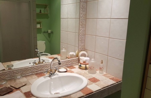 Ferrals-les-Corbieres House | LA MAISON DE JOSEPHA chambre marine