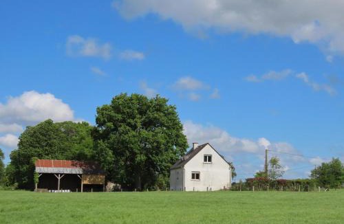 La Chapelle-Saint-Aubert House | La Maison aux pignons verts