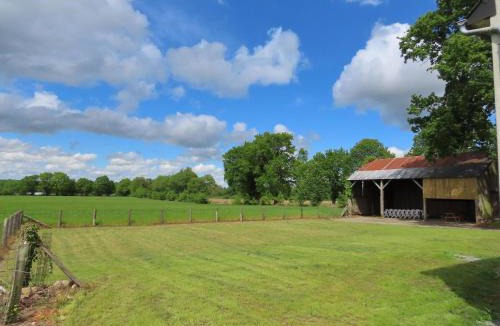 La Chapelle-Saint-Aubert House | La Maison aux pignons verts