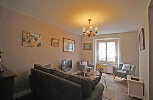 Saint-Germain-les-Belles House | La maison de marie