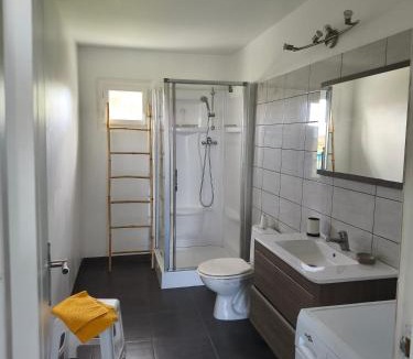 Saint-Laurent-d'Aigouze Apartment | La maison d Adélaïde