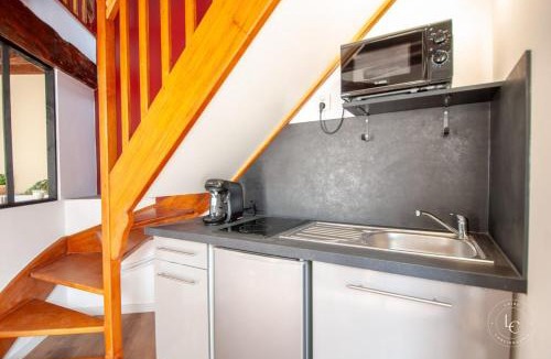 Saint-Peravy-la-Colombe House | La Maison d’Arc Romantic Spa Escape