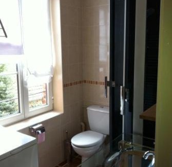 Saint-Sauveur-en-Puisaye House | La Maison Rouge