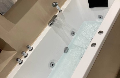 Saint-Laurent-des-Arbres Other | La Maison au Soleil occitan