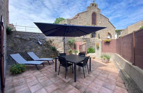 Villeseque-des-Corbieres House | La Maison Des Vendangeurs