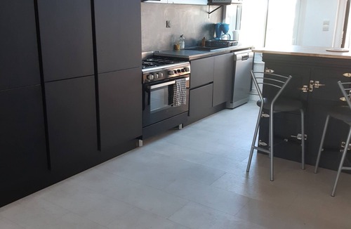 Beaulieu-sur-Layon Cottage | La Maison-Gîte-Family-Ensuite with Shower-Garden view