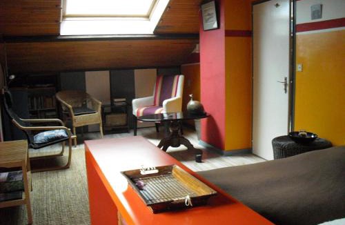 Fourbanne Apartment | La Maison Imparfaite