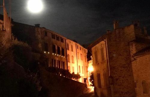 Menerbes Bed & Breakfast | La Maison Joly