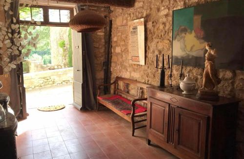 Menerbes Bed & Breakfast | La Maison Joly