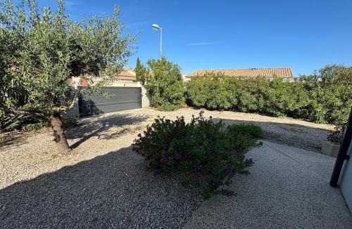 Lezignan-Corbieres House | La Maison Laurier