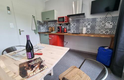 Hauterives Apartment | La Maison Lourégo CAPUCINE