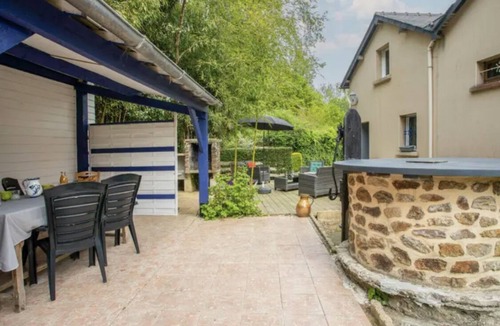 Saint-Briac-sur-Mer House | La Maison Maeflo. Les Plus Beaux Souvenirs de Vacances en Famille ou Entre Amis