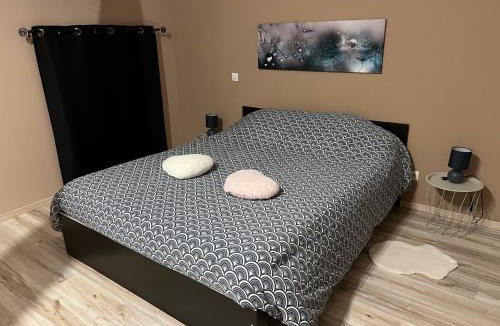 Bar-sur-Aube Apartment | La Maison Majorelle