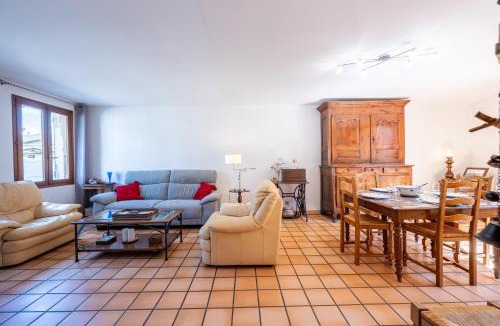 Albens House | La Maison Marie Andre