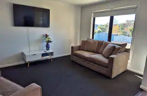 Creswick House | La maison neuve - Craft retreat