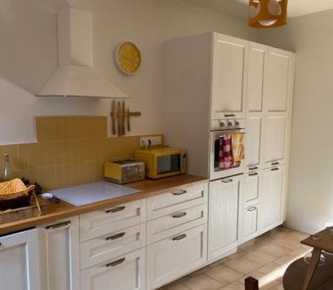 Chichilianne House | La Maison Pain d'Epices