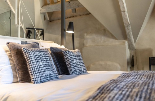 Dinan House | La Maison Pavie