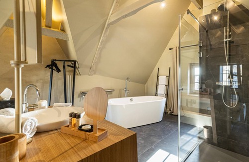 Dinan House | La Maison Pavie