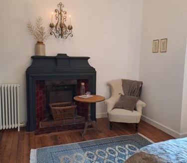 Bernieres-sur-Mer Bed & Breakfast | La Maison Pelloquin