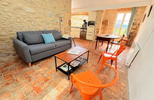 Allex Apartment | La Maison Perchée