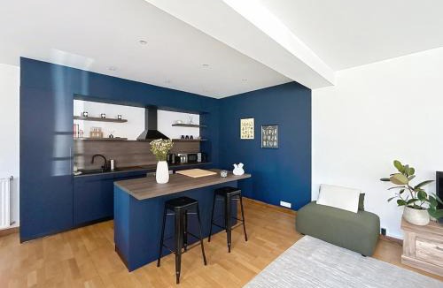 Les Veneurs Apartment | La Maison Pierre 5 min du Centre