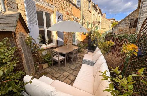 Bourron-Marlotte Apartment | La Maison Poème - 10 min from Fontainebleau