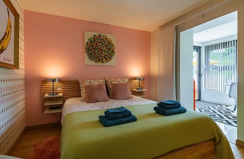 Romans-sur-Isere House | La Maison Pop – Pool & Relaxation for Couples