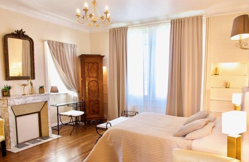 Montauban-de-Bretagne House | La Maison Rouge