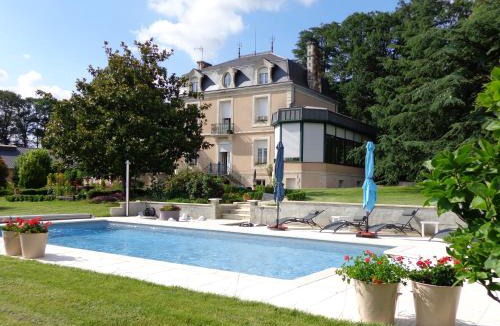 L'Isle-Jourdain Bed & Breakfast | La Maison Ribotteau