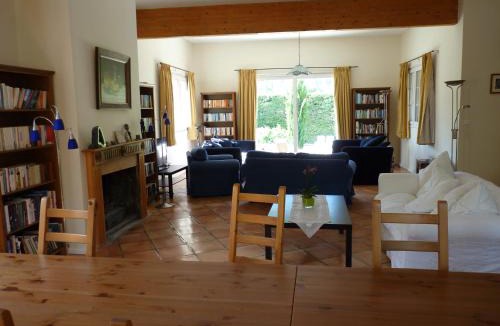 Saillans Bed & Breakfast | La Maison Rose