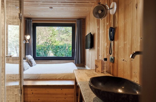 Barberaz Hotel | La Maison Rouge