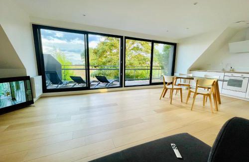 Steenwerck Apartment | La Maison Rouge