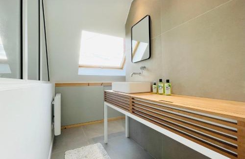 Steenwerck Apartment | La Maison Rouge