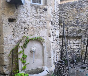 Falaise House | La maison Saint-Gervais